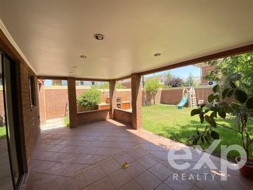 Casa en Venta en CACIQUES CHILENOS 1166