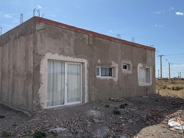 VENTA DE CASA EN COOP AGUAS DEL SUR CENTENARIO