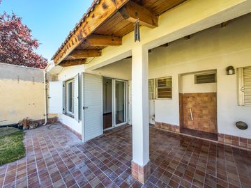 VENTA DE CASA 3 DORMITORIOS NEUQUEN CAPITAL