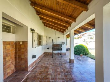 VENTA DE CASA 3 DORMITORIOS NEUQUEN CAPITAL