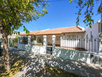 VENTA DE CASA 3 DORMITORIOS NEUQUEN CAPITAL