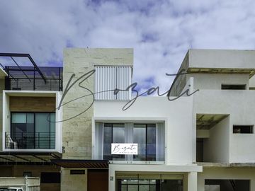 CASA EN VENTA EN CANCÚN AQUA RESIDENCIAL