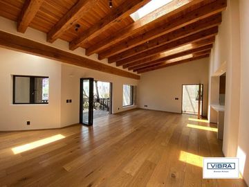 Espectacular casa con un toque colonia moderno a la venta en Tetelpan!