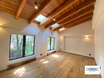 Espectacular casa con un toque colonia moderno a la venta en Tetelpan!