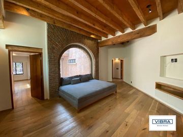 Espectacular casa con un toque colonia moderno a la venta en Tetelpan!