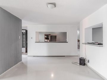 Casa Renta en Av. Circunvalacio?n Pte. 17 Ciudad Brisa, Naucalpan de Jua?rez