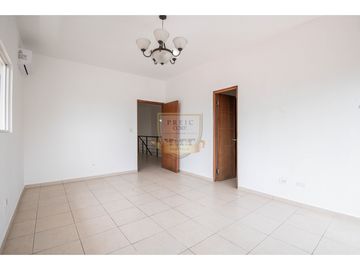 ¡Oportunidad Única! Casa en Betania - 4 Recamaras $299,000 CASH