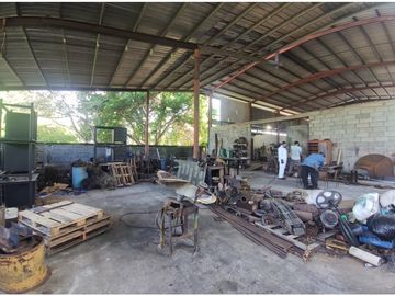 Se Vende Galera Industrial de 1.000 m2 Arraiján  (DR)