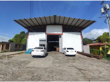 Se Vende Galera Industrial de 1.000 m2 Arraiján  (DR)