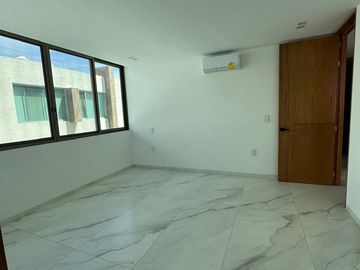 Casa en Venta en La Rioja - Ollauri 481