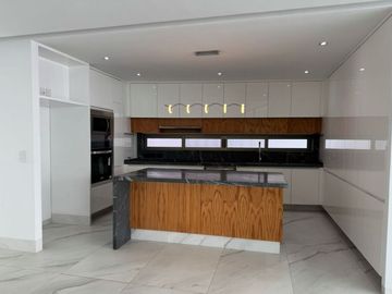 Casa en Venta en La Rioja - Ollauri 481