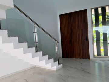 Casa en Venta en La Rioja - Ollauri 481