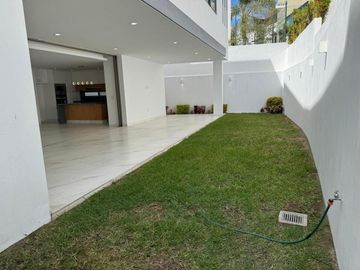 Casa en Venta en La Rioja - Ollauri 481