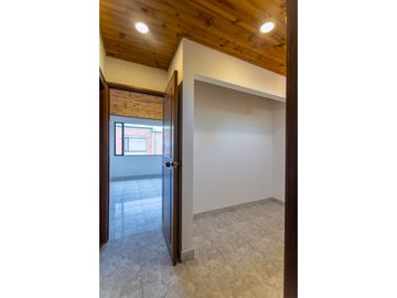 Casa en Venta - Villa Magdala - 177 m2, 3H, 3B, 2P