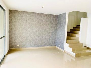 CASA VENTA CIUDAD COUNTRY ⬆2 NIVELES 117M2 🛌3 🚽3🚘2PRP AL