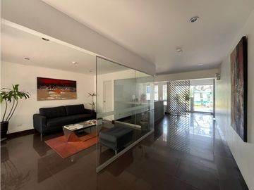 EXCELENTE OPORTUNIDAD PENTHOUSE TERRAZA UNA COCHERA 125 m2
