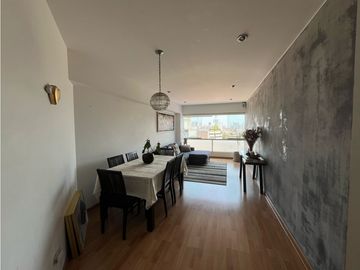 EXCELENTE OPORTUNIDAD PENTHOUSE TERRAZA UNA COCHERA 125 m2