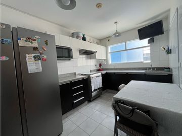 EXCELENTE OPORTUNIDAD PENTHOUSE TERRAZA UNA COCHERA 125 m2