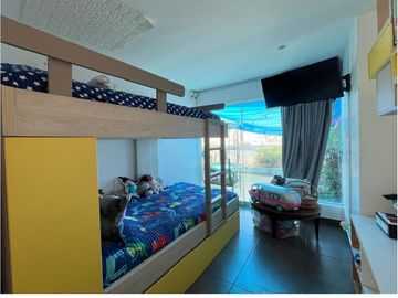 EXCELENTE OPORTUNIDAD PENTHOUSE TERRAZA UNA COCHERA 125 m2