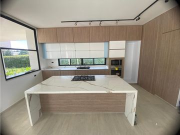 Espectacular casa campestre en venta / Malabar Cerritos