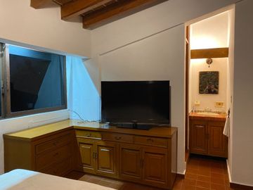 Casa en Fraccionamiento en Hacienda Tetela Cuernavaca - CRB-1244-Fr