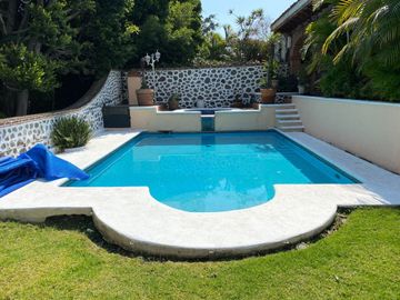 Casa en Fraccionamiento en Hacienda Tetela Cuernavaca - CRB-1244-Fr