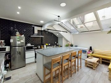 Venta PH tipo casa 6 amb  patio terraza Caballito