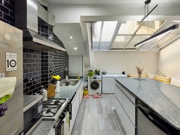 Venta PH tipo casa 6 amb  patio terraza Caballito