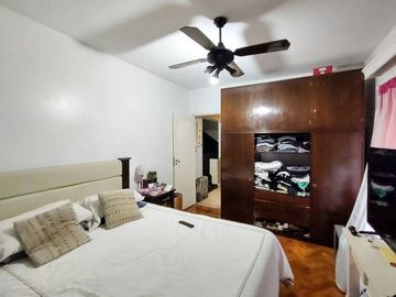 Venta PH tipo casa 6 amb  patio terraza Caballito
