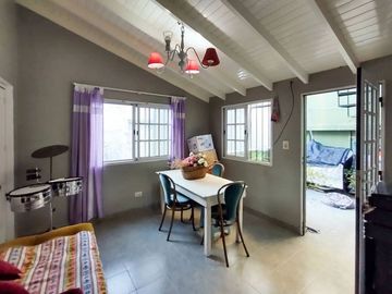 Venta PH tipo casa 6 amb  patio terraza Caballito