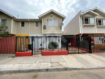 Casa en Venta en Ohiggins / San Bruno