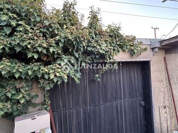 Casa en Venta en AV. Portales con Las Naciones