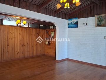 Casa en Venta en METRO ROJAS MAGALLANES