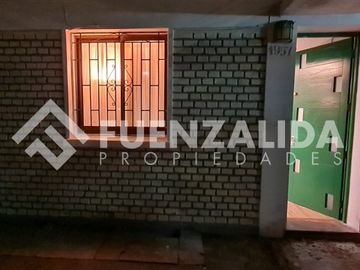 Casa en Venta en Av Pedro Mont