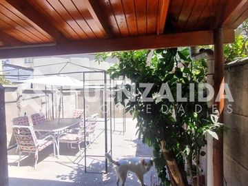 Casa en Venta en Av Pedro Mont