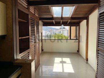 AMPLIO DEPARTAMENTO EN VENTA SECTOR GONZALEZ SUAREZ