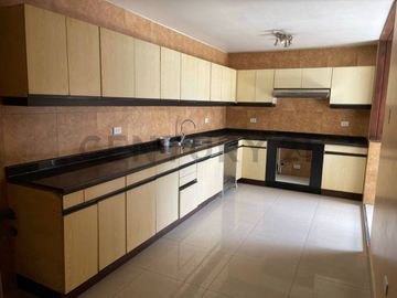 AMPLIO DEPARTAMENTO EN VENTA SECTOR GONZALEZ SUAREZ