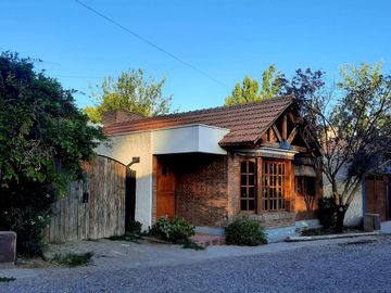Casa en  VENTA MATUS HOYOS BERMEJO