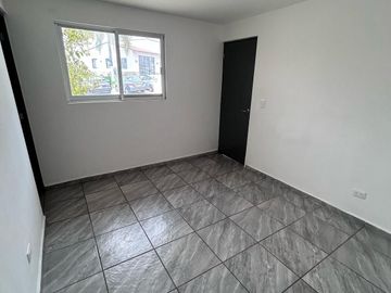 CASA EN VENTA/RENTA   CON RECAMARA EN PLANTA BAJA