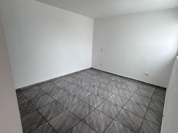 CASA EN VENTA/RENTA   CON RECAMARA EN PLANTA BAJA