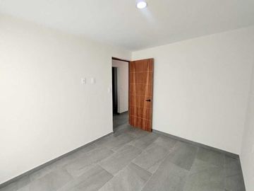 Casa de un nivel con alberca privada cerca del centro de Yautepec, Mor