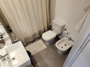 Venta Departamento 2 ambientes con cochera SAN ISIDRO