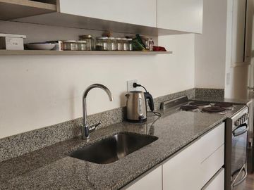 Venta Departamento 2 ambientes con cochera SAN ISIDRO