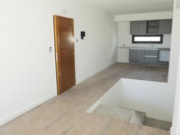 Depto en duplex a estrenar de 3 ambientes Villa del Parque-Agronomia