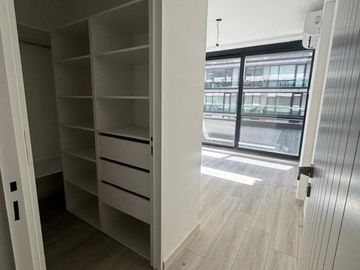 Departamento en Alquiler - 3 Ambientes - Cochera - Puerto Madero - Full Amenities