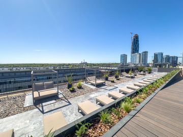 Departamento en Alquiler - 3 Ambientes - Cochera - Puerto Madero - Full Amenities