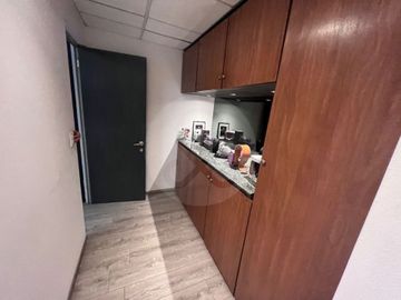 Oficina en venta en San Jerónimo Lídice