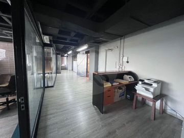 Oficina en venta en San Jerónimo Lídice