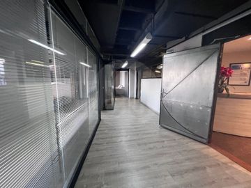 Oficina en venta en San Jerónimo Lídice