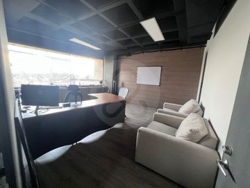 Oficina en venta en San Jerónimo Lídice